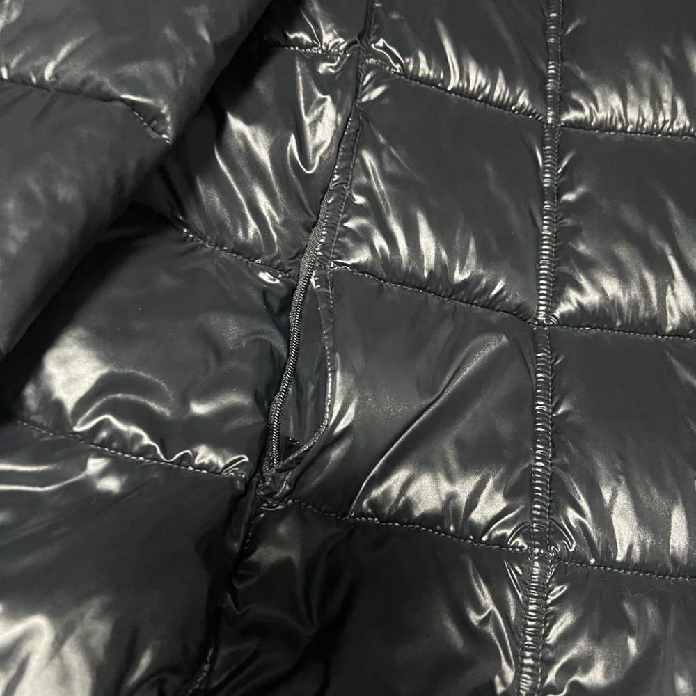 Aventura Women's Glossy Charcoal Puffer Coat - Picture 4 of 13